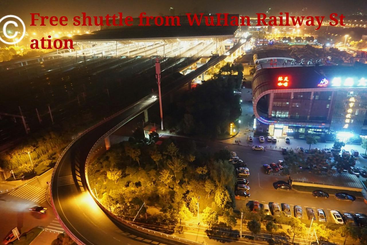 Huanlesong Youth Hostel 武漢市 エクステリア 写真
