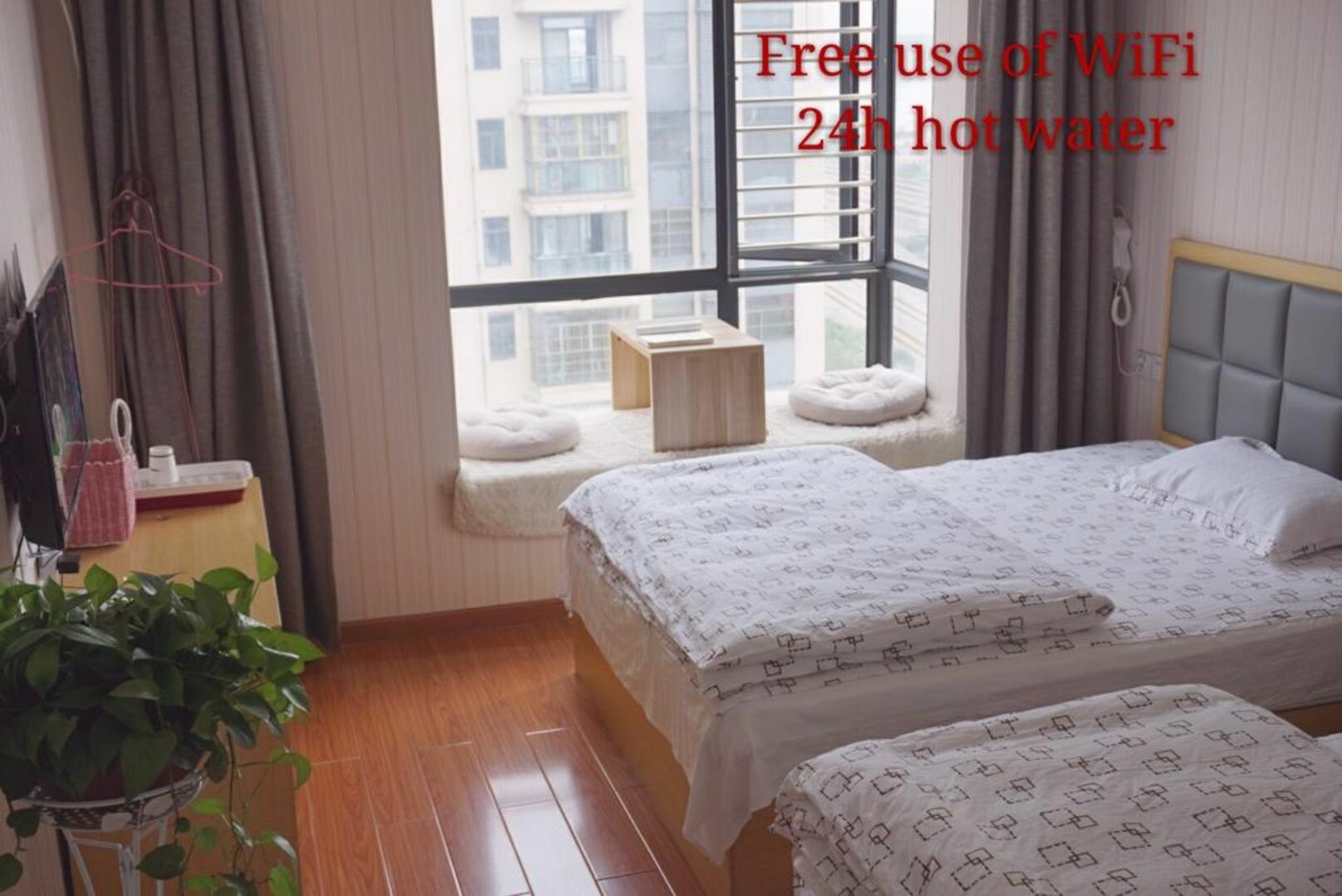 Huanlesong Youth Hostel 武漢市 エクステリア 写真